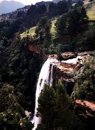 Lisbon Falls in the Eastern Transvaal.
Matthew  Lewis
23 May 2002