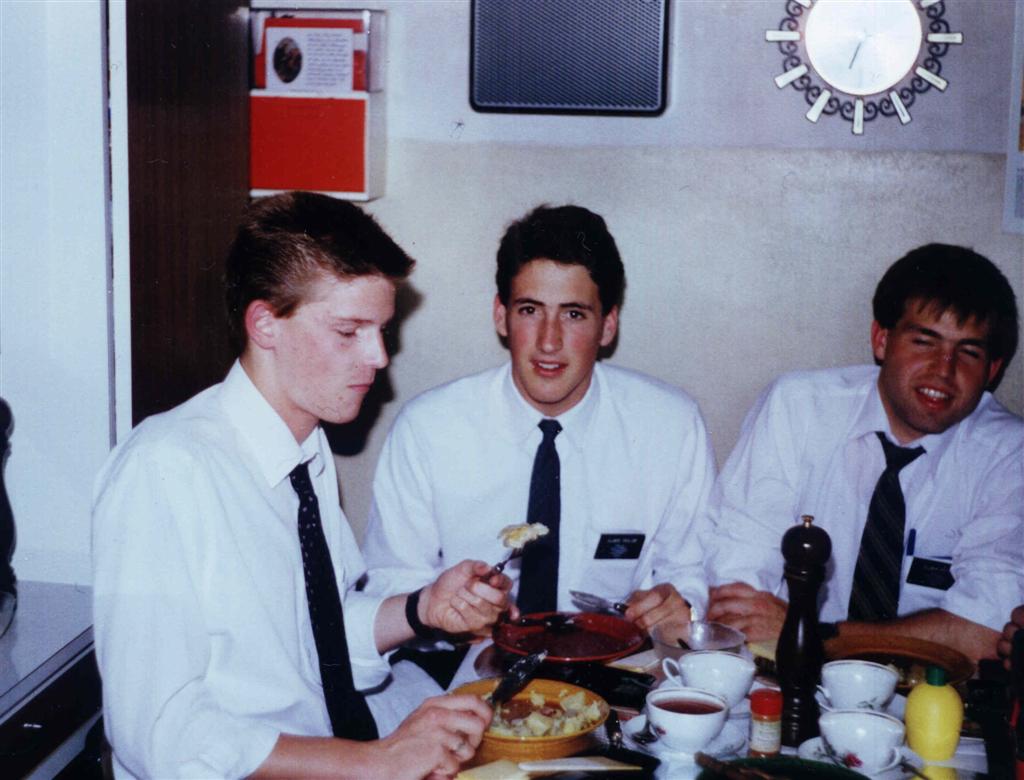 Once again, Elders at Ferdis Restaurant in st.Gallen
Alexander Georg Stefan Dessin
04 Mar 2006