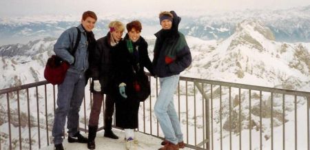 Elder Harris, Sister Hebdon, Myself, and Elder Peck on another P-Day outing with Sister Zellweger (Gemeinde St. Gallen). She was so cool, Sister Zellweger. She took us to see all kinds of interesting things in Eastern Switzerland during our P-Days.
Andrea  Meyer
28 Mar 2006
