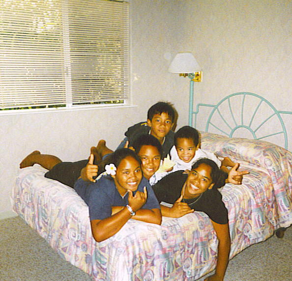 Hatota Kaitapu Tehiva Alumni Photo