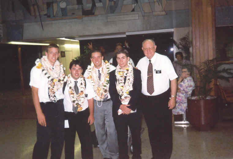 Elder Uwazny, Thibault, Mortensen, Bennett
at the airport saying goodbye with President Anderson.
David Andrew Uwazny
04 Nov 2002