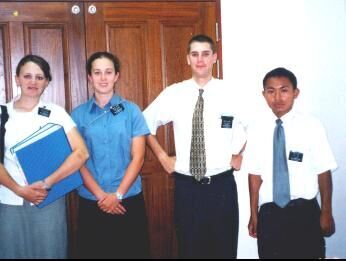 Sister Barnes,Sister Cravens,Elder Swanson and Elder U-tid.
Kik Kik
11 Oct 2002
