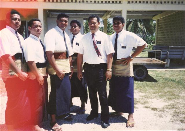 Eld Pepa, Eld Tu'ifua, Eld Sekona, Eld Fanguna, Pres Kamisese, Eld Taumalolo
Semisi Makanivila Taumalolo
25 Sep 2007