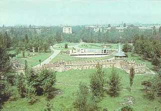 Gor1.jpg (13346 bytes)