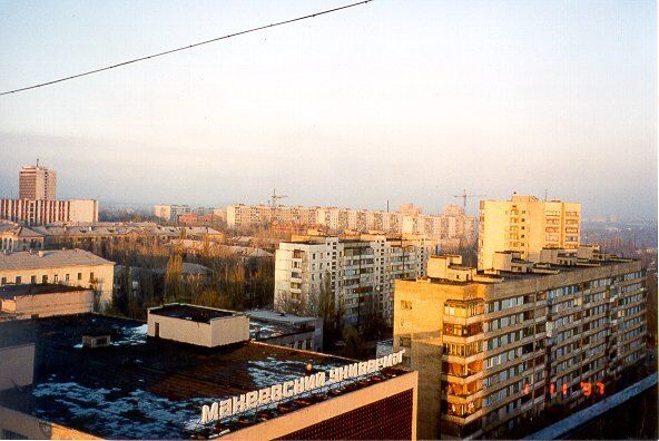 Everyone remembers those great Ukraine skylines, this one is from Makeyevka
Daniel  Cramer
31 Jul 2003