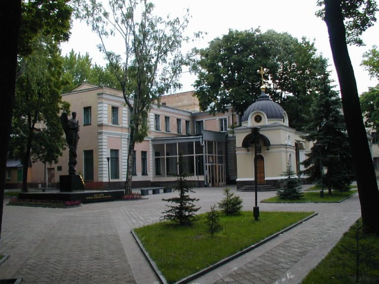 The Hall in Kharkiv where we have district conference. They have a new Chapel now, but I don't know if it's big enough for the district, so they probably still meet here. (submitted by Heather Morris)
Dan Cramer
22 Sep 2003