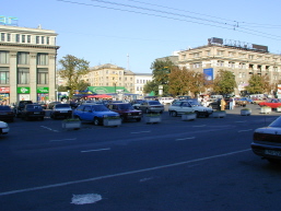 Downtown Dneper
David  McQueen
12 Nov 2004