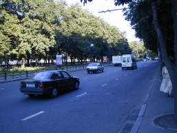 Main Street Dneper
David  McQueen
12 Nov 2004