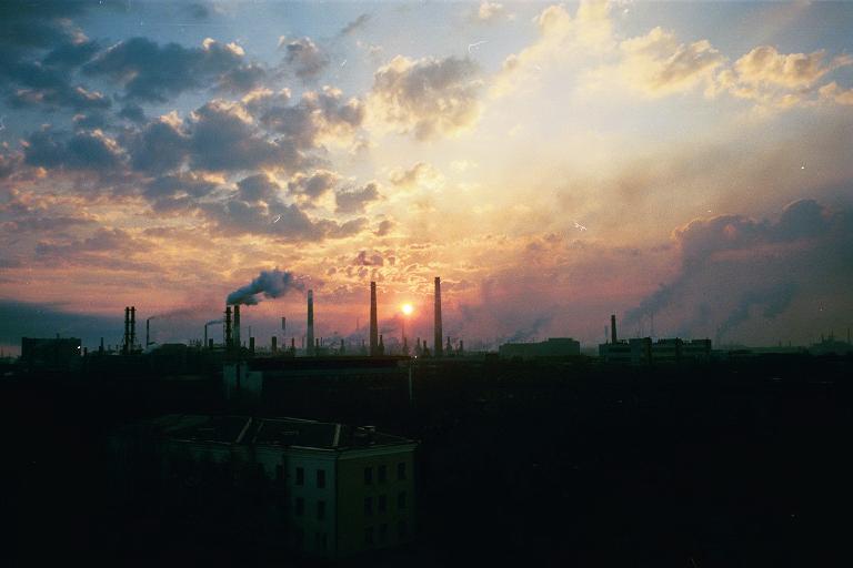 View from our apartment window in Zaporozhe at dawn, looking across the endless steel mills and factories east of the city.
Bryce  Christensen
15 Nov 2004