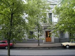 Kharkov pictures
David  McQueen
06 Nov 2004