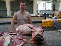 Central Renok Donetsk, you all ate this meat
David  McQueen
11 Nov 2004