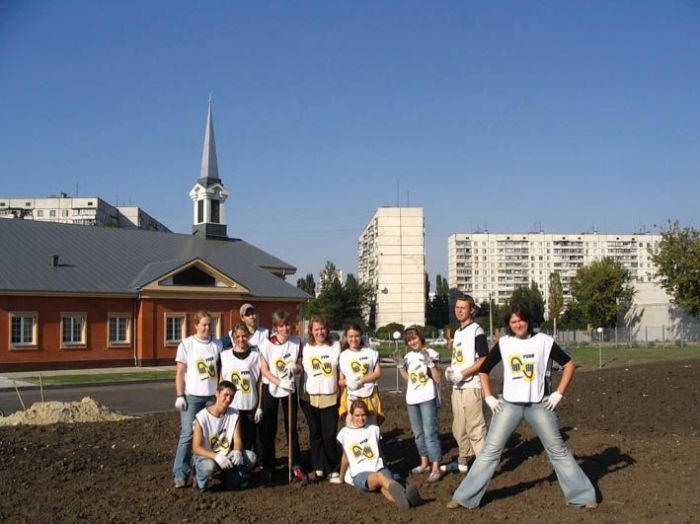 Youth at the new chapel
David  McQueen
16 Sep 2005