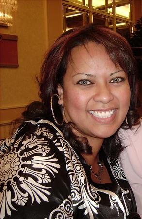 Aifai Louise Vanisi Fotos