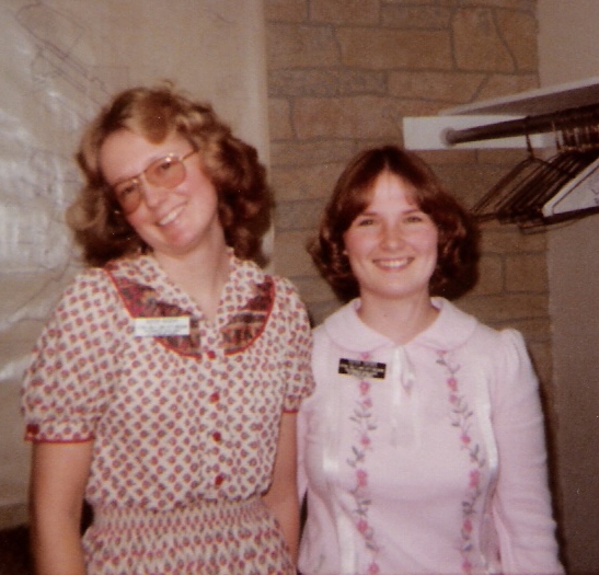 Sister missionaries 1977-1979. Sister Laura Snyder is one -  Does any one know who other is?
JOHN P. SEGALLA
16 Feb 2005