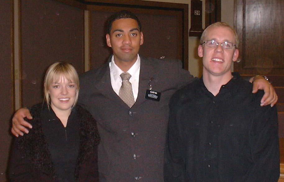 At the final testimony meeting of Elder Nui Bro and Sister Stokes shared there testimonies.
Ed Smith
12 Nov 2003