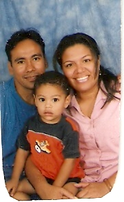 La foto que edita el sistema para mi perfil, historico: Visita a mi familia en barquisimeto (Mi mamá, hermanas, sobrinas...). Ahora podrab ver una mas reciente en mi perfil.
Eugenio  Cedeño
22 Jul 2008