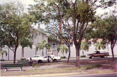 La mas vieja en Venezuela.
Max  Ward
07 Aug 2011