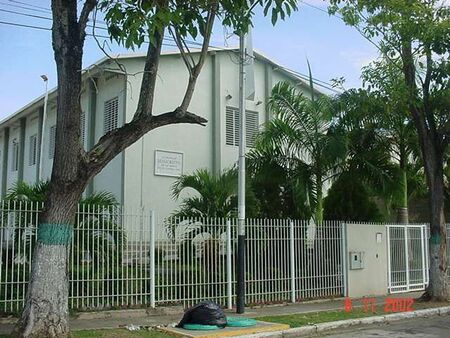 Newly remodeled Santa Teresa Chapel. A strong branch in the Ocumare District.
Timothy W. Nicolaysen
05 Apr 2003