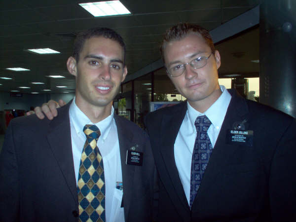 En el Aeropuerto, Oct.07,2005
Familia Padilla
22 Oct 2005