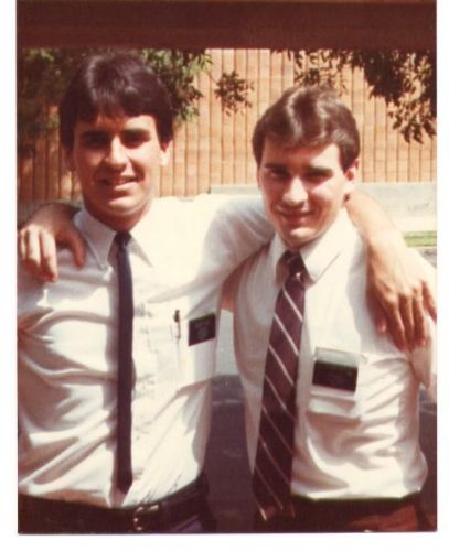 Los elderes Dias; Elder Diaz y Elder Day
Ginette Acevedo de Diaz
27 Oct 2003