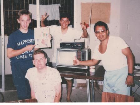 TV & VCR en tiempo de Guerra
Victor Hugo  BRITO
05 Oct 2007