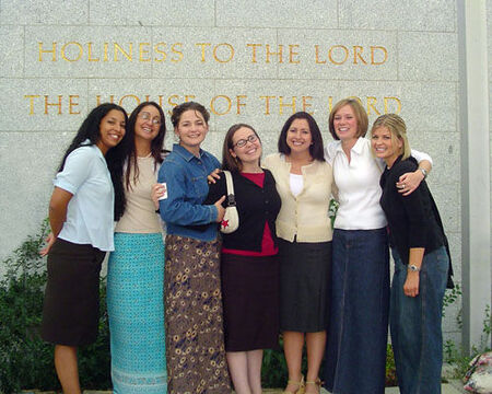 This was at Spiro Savov's first time through the temple. What a great day!
Jenny  Clark
04 Oct 2004