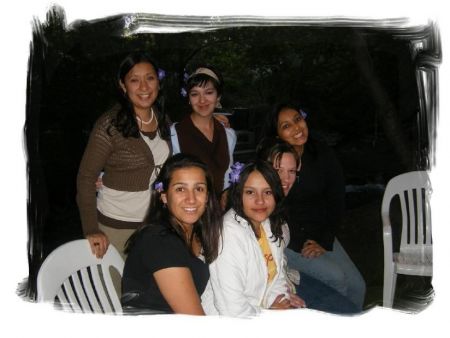 Standing: Margarita (Rdz), Natalie (Moon)
Sitting: Lilian (Abreu), Vania (Mata's friend), Sarah (Jensen), Liz (Mata)
Margarita  Rodriguez
06 May 2006