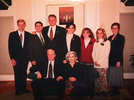 This is the group heading home at the end of January 1998.  This was taken at the mission home with President and Sister GRaff.
Andrea Dawn Allen
04 Jun 2006