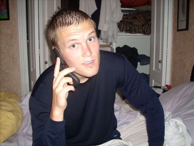 Elder Mack calls President Belnap about Elder Fonoimoanas accident.
Daniel Patrick Fonoimoana
16 Mar 2009