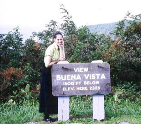 this was a great overlook you could see for miles
Kendra Anne Weller
23 Sep 2005