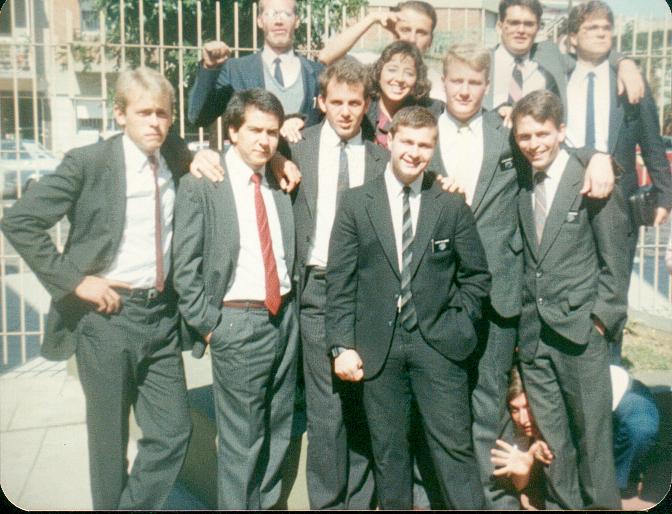 Lo excelentes misioneros de mi ultima zona, Capilla de Caballito
Rury Ana Carrera
27 Feb 2004