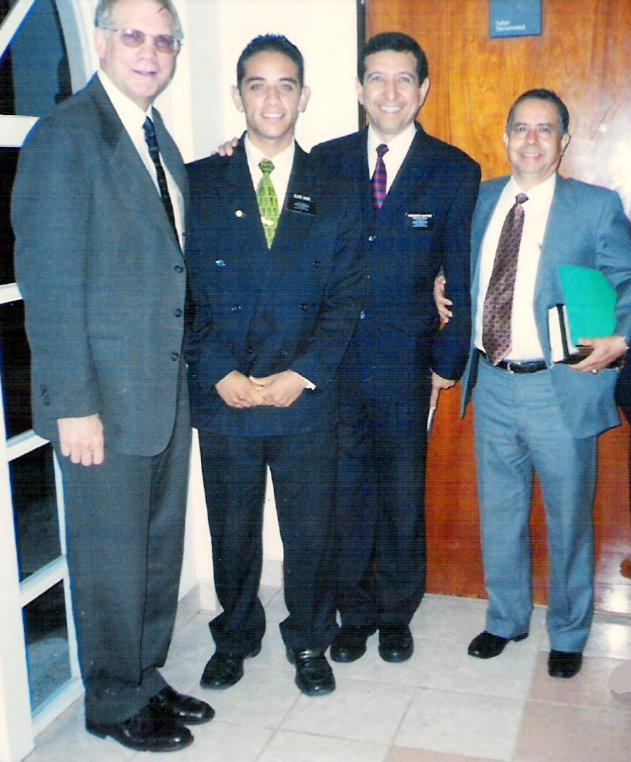 Pte. Nilquesen, Pte. Martinez y Elder Rubio.
Actividad de reactivacion en Matias Romero
Edgar Humberto Rubio
26 Oct 2008